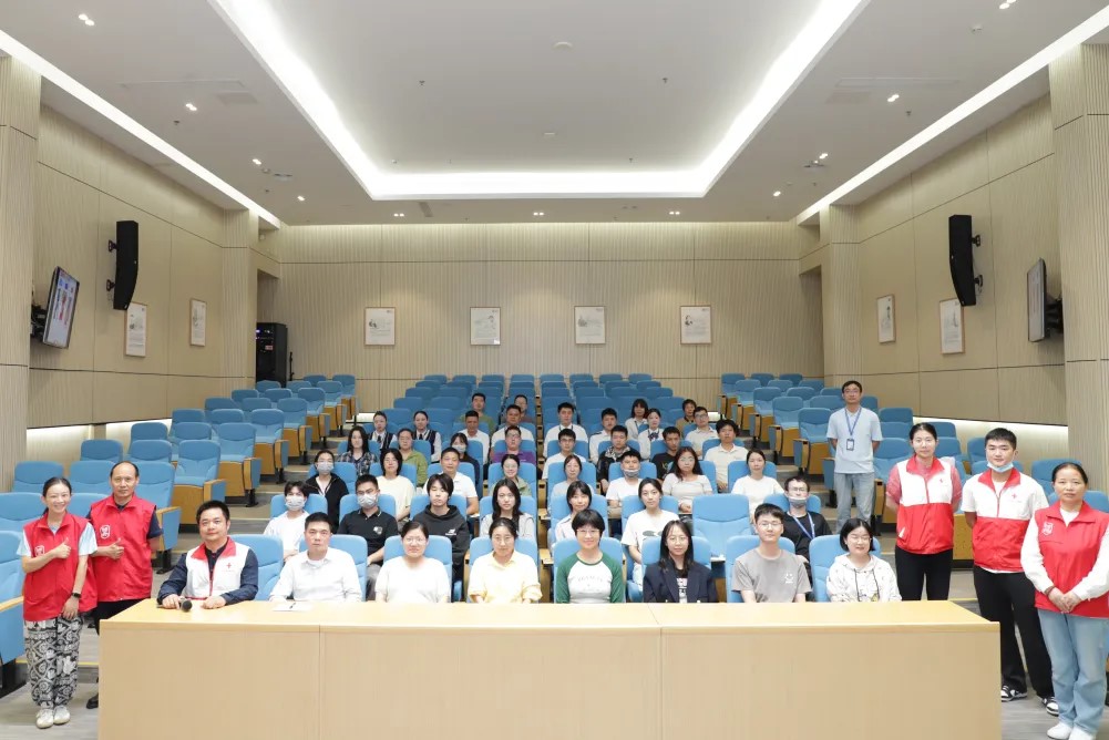电子材料院2025年急救技能培训圆满完成